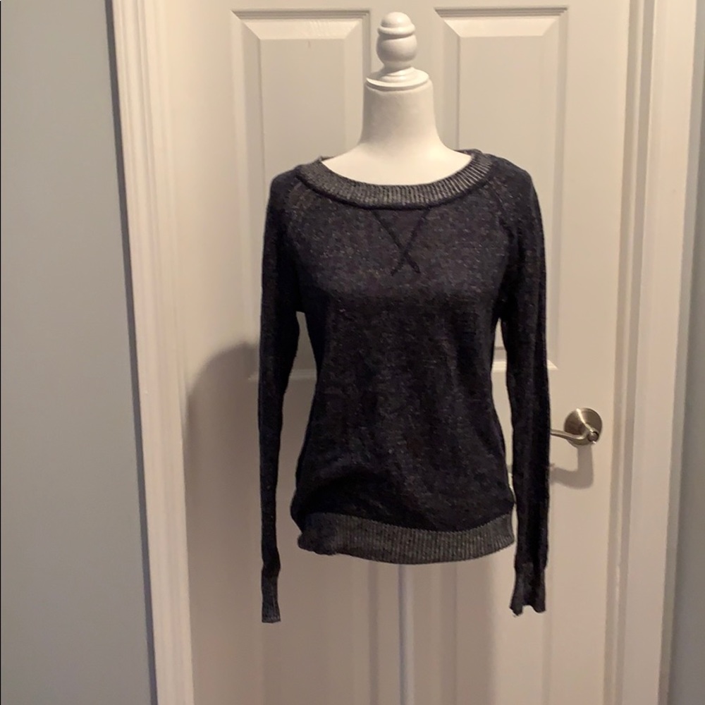 GAP Knitted Blueish Gray Sweater